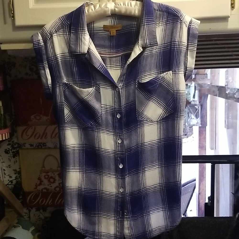 Blue and White Plaid Sleeveless Shirt